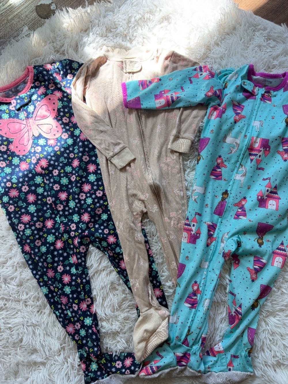 Three-pack set of kids Kids One-Piece Footed Pajamas set - Butterfly, Beige Flor